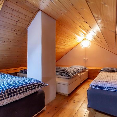 Apartmanovy Dum Vilémovice Esterno foto