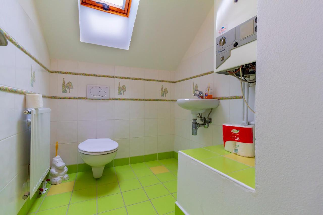 Apartmanovy Dum Vilémovice Esterno foto