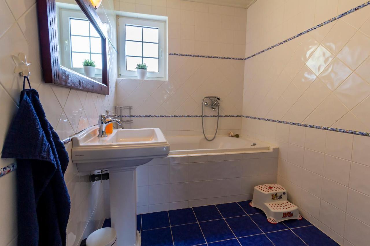 Apartmanovy Dum Vilémovice Esterno foto