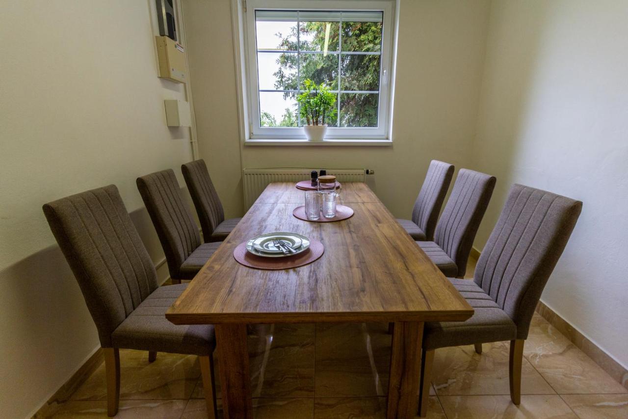 Apartmanovy Dum Vilémovice Esterno foto