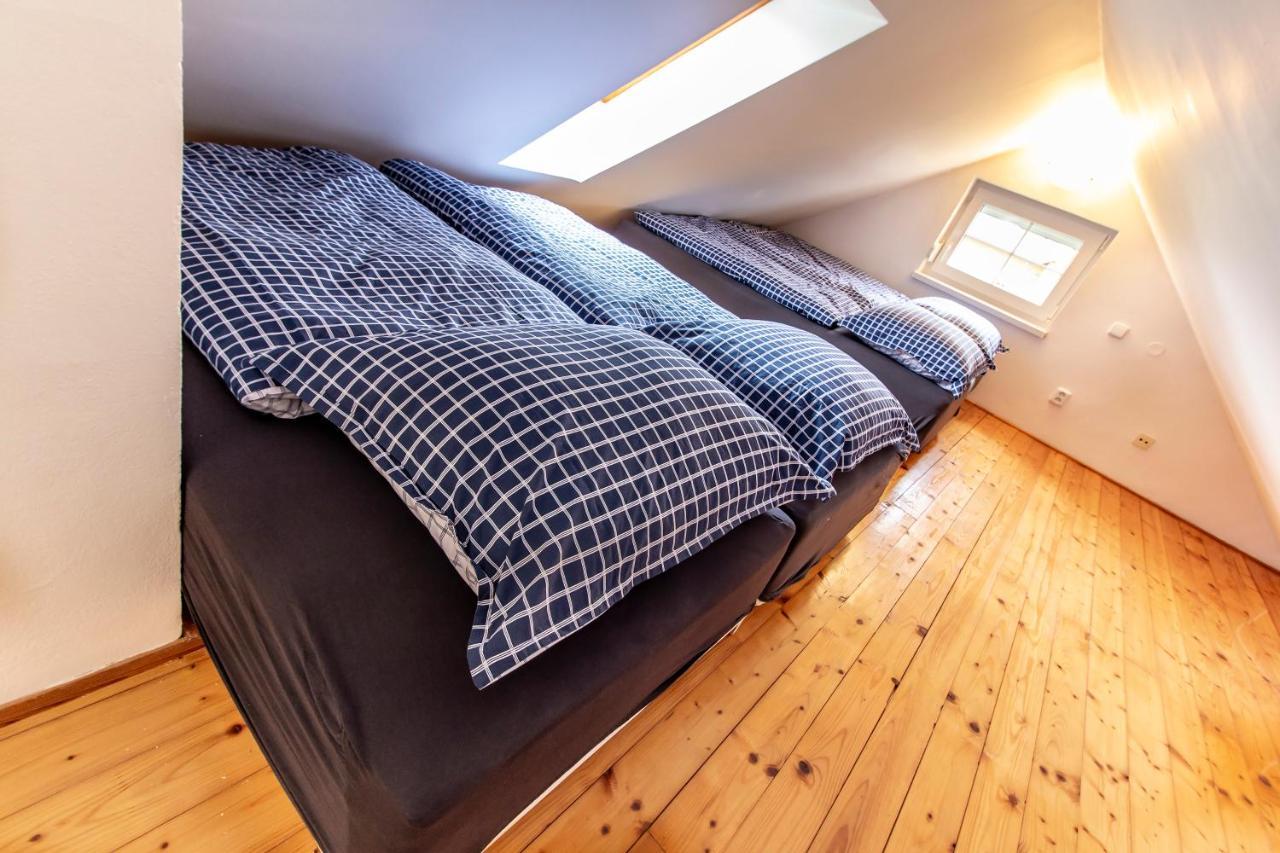 Apartmanovy Dum Vilémovice Esterno foto