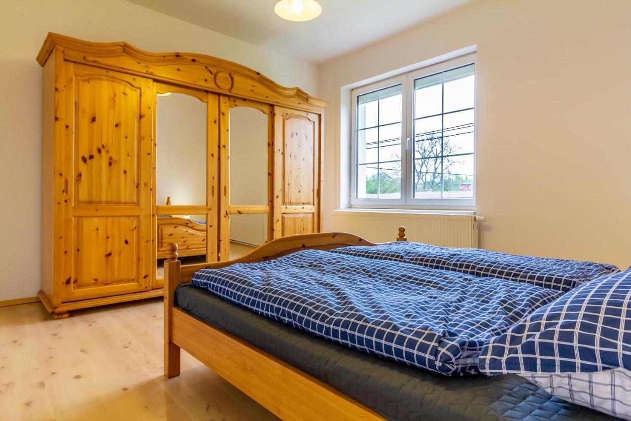 Apartmanovy Dum Vilémovice Esterno foto