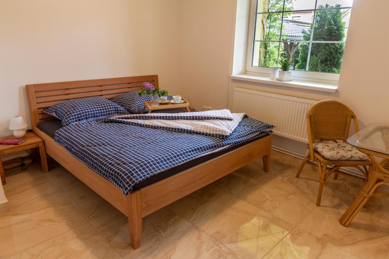 Apartmanovy Dum Vilémovice Esterno foto